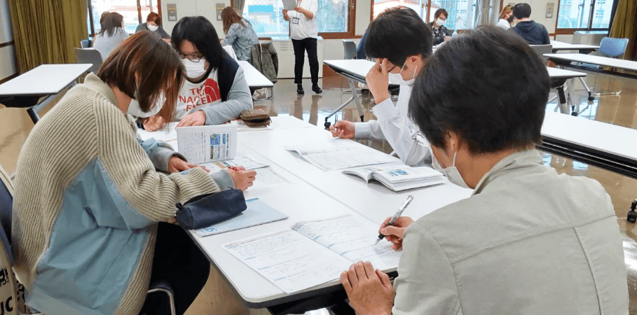 演習など実践的内容が豊富