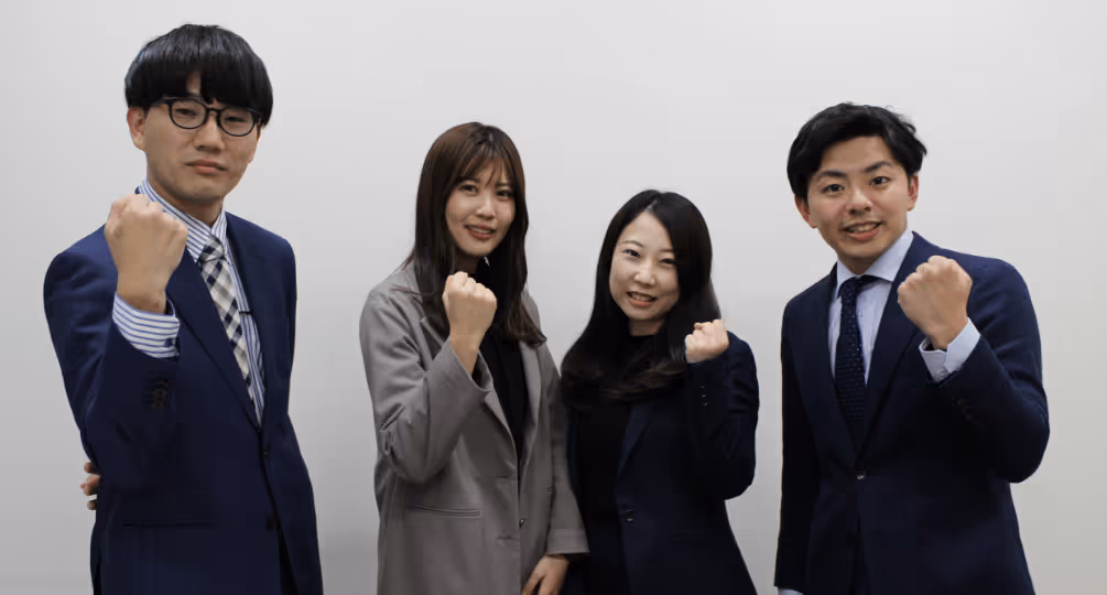 笑顔の女性