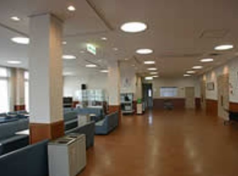 志摩市商工会館　内観