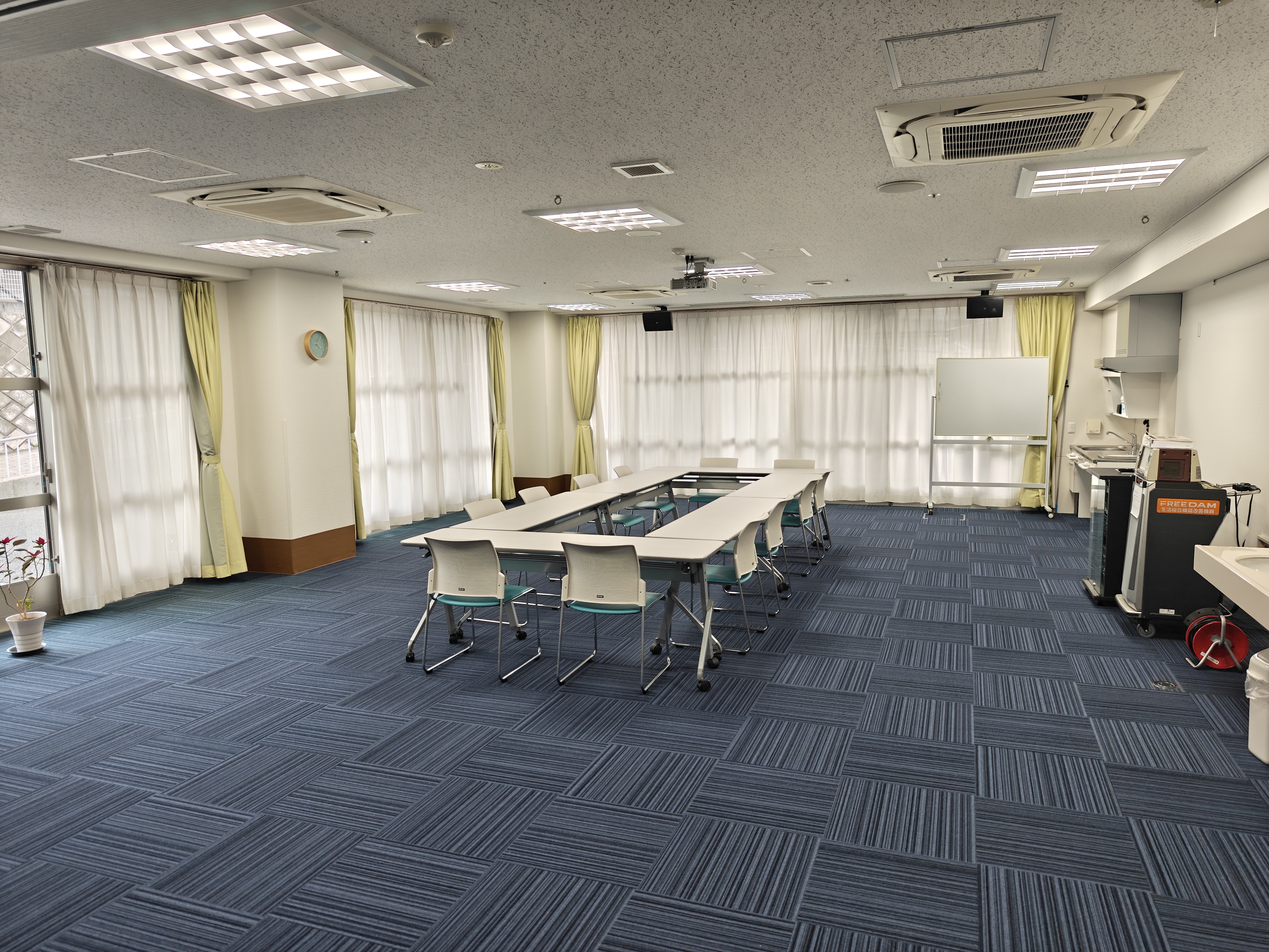 町田市山崎町教室（内観）